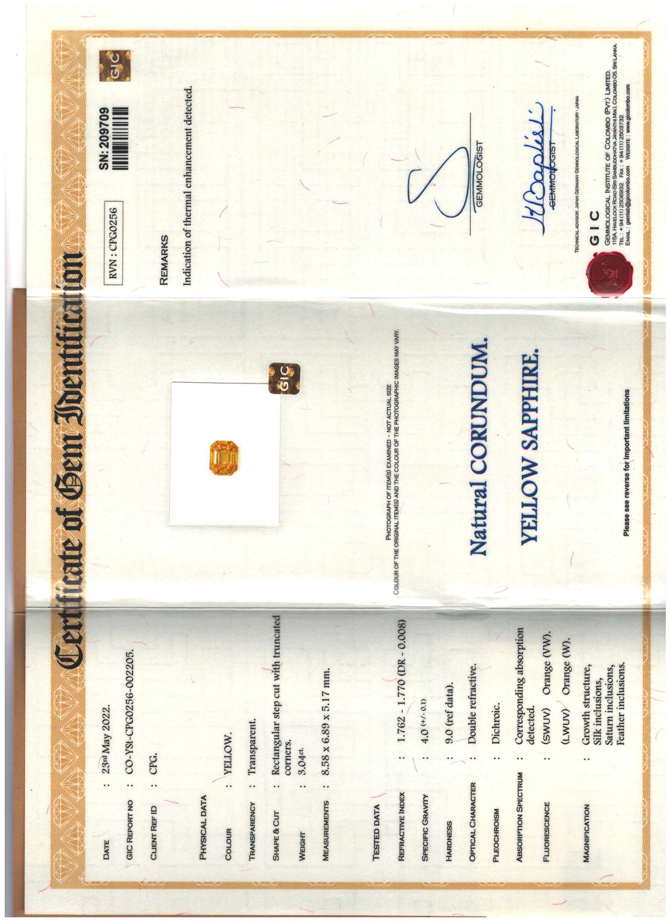 1 Yellow Sapphire 3.04 Carats